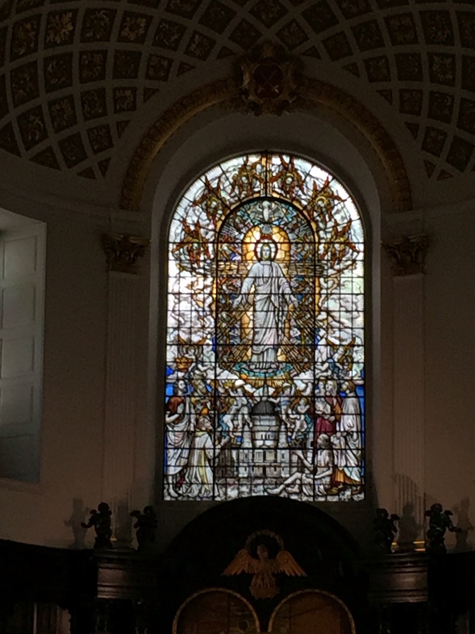 Stained glass in Chapel on Fleet